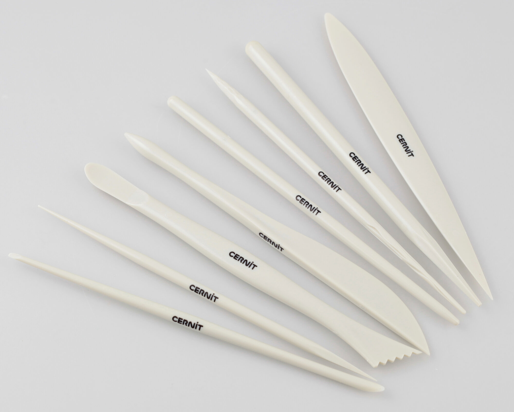 cernit-kit-de-8-outils-blancs-double-embouts image 2